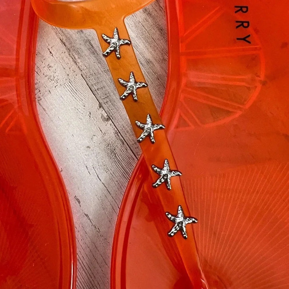 Katy Perry Orange Starfish Studded T Strap Geli Sandals Size 8 NEW - Picture 11 of 12